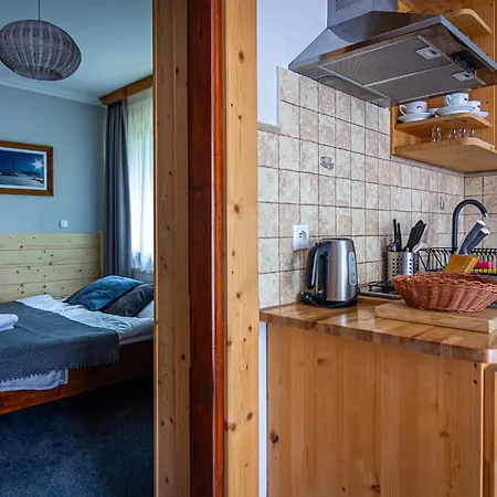Aparthotel Pod Nosalem 3*