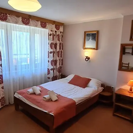 Pod Nosalem Apart Otel